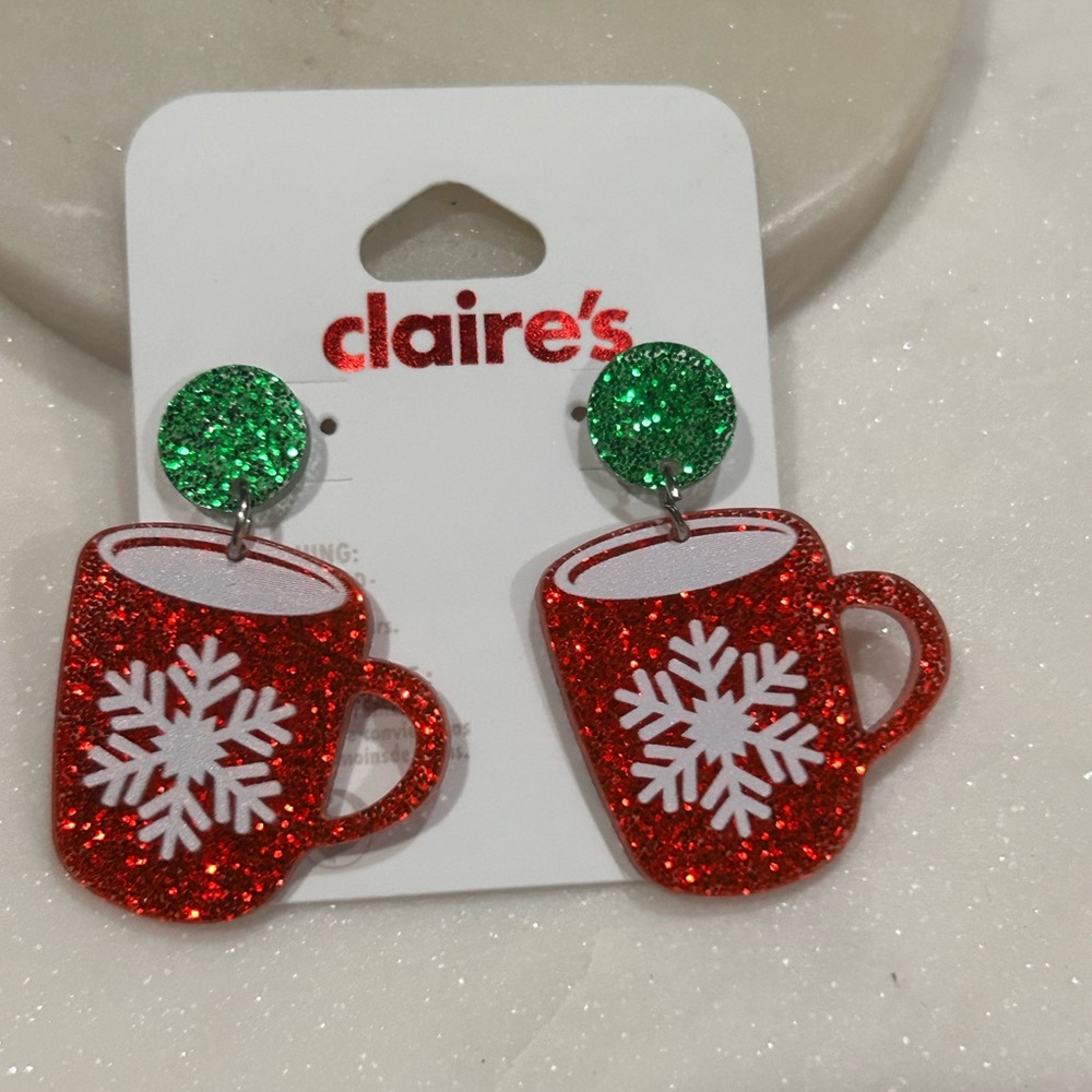 Claire’s fun dangle red glitter sparkle resin snowflake coffee cup earrings